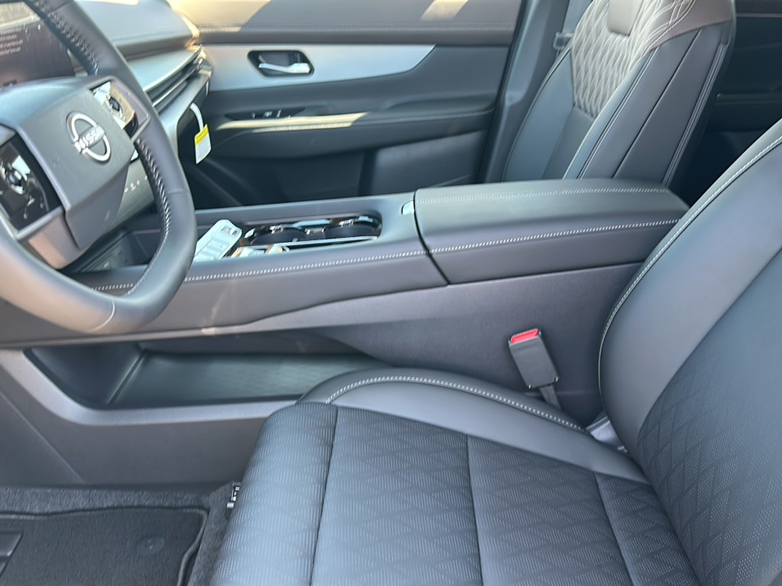 2025 Nissan Murano Platinum photo 3