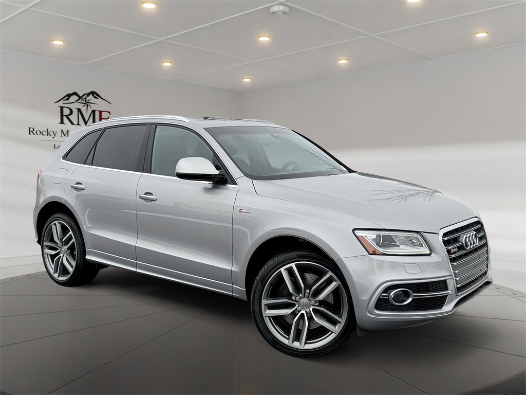 2016 Audi SQ5 Premium Plus's photo