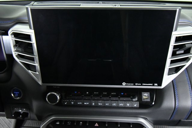2023 Toyota Sequoia SR5 photo 3