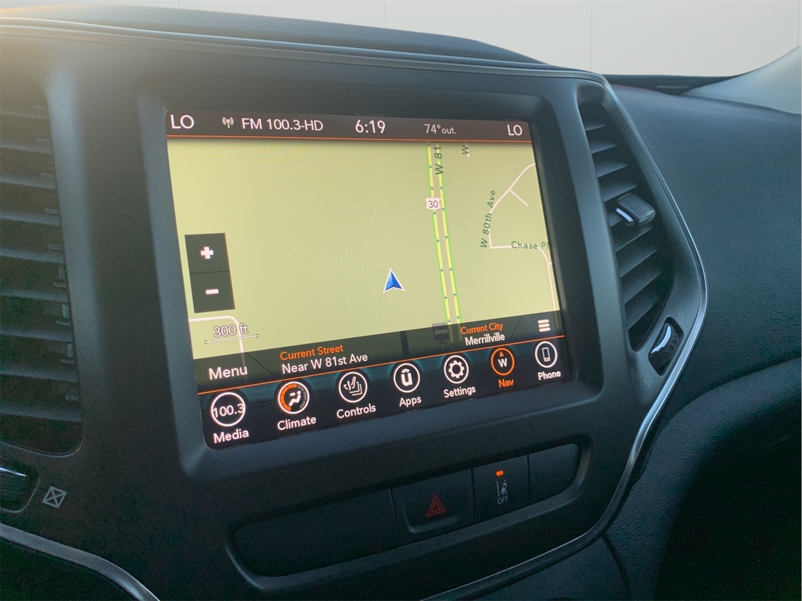 2022 Jeep Cherokee Trailhawk photo 22