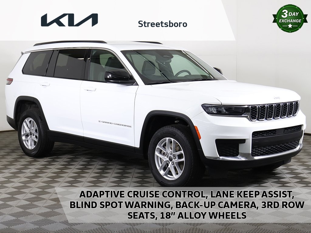2024 Jeep Grand Cherokee L Laredo's photo