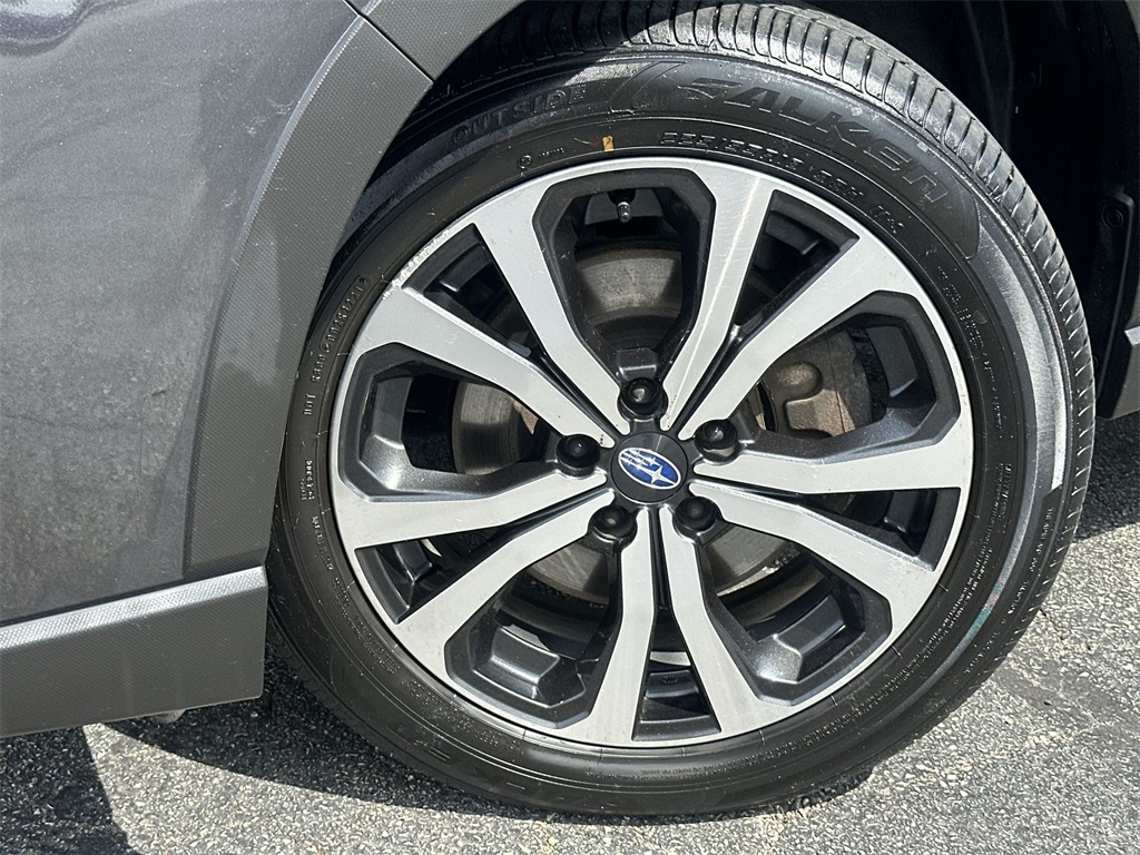2019 Subaru Forester Limited photo 10