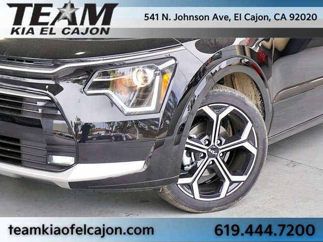 2025 Kia Niro EX Touring photo 4