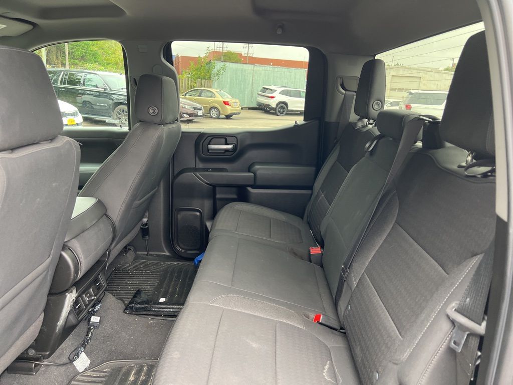 2020 Chevrolet Silverado 1500 LT photo 19