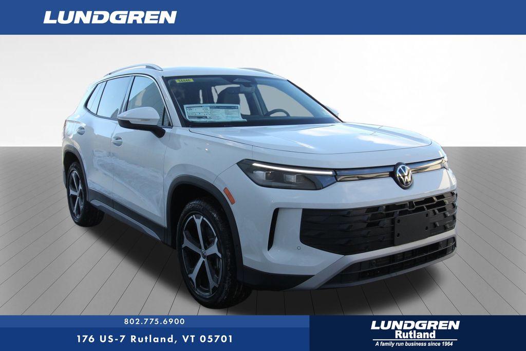 2026 Volkswagen Tiguan SE's photo