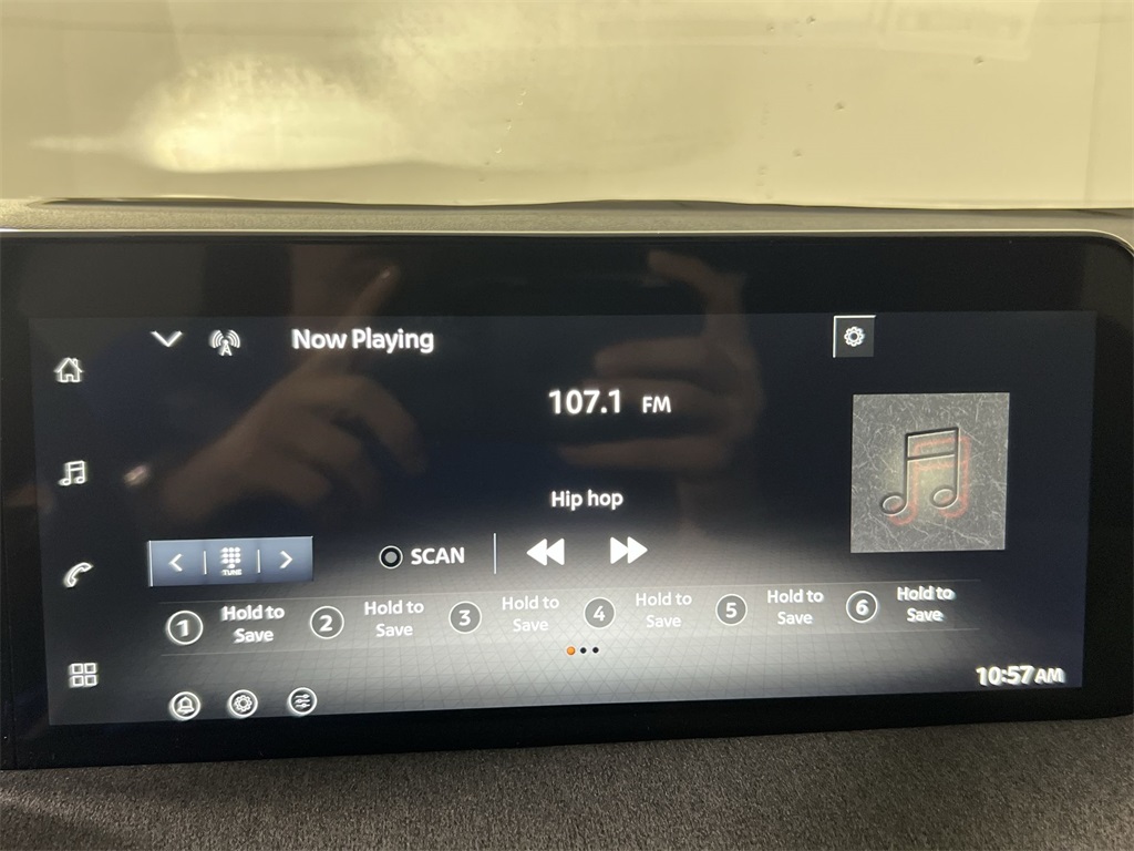 2026 Nissan Kicks SV photo 12