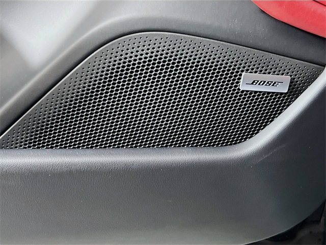2026 Porsche Taycan GTS photo 18