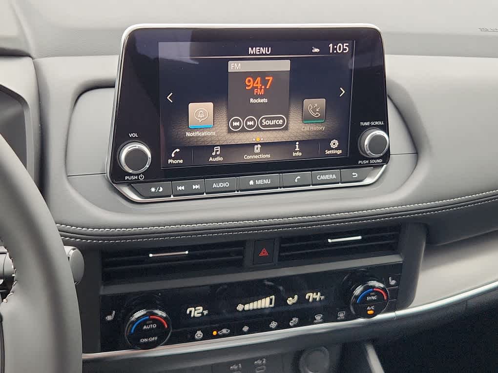 2026 Nissan Rogue SV photo 14