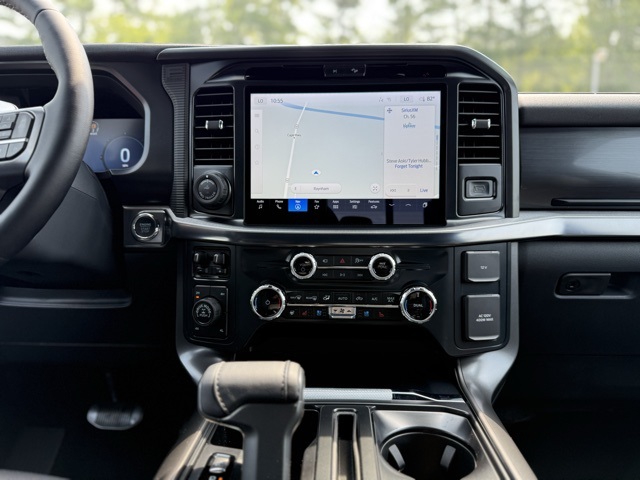 2025 Ford F-150 XL photo 14