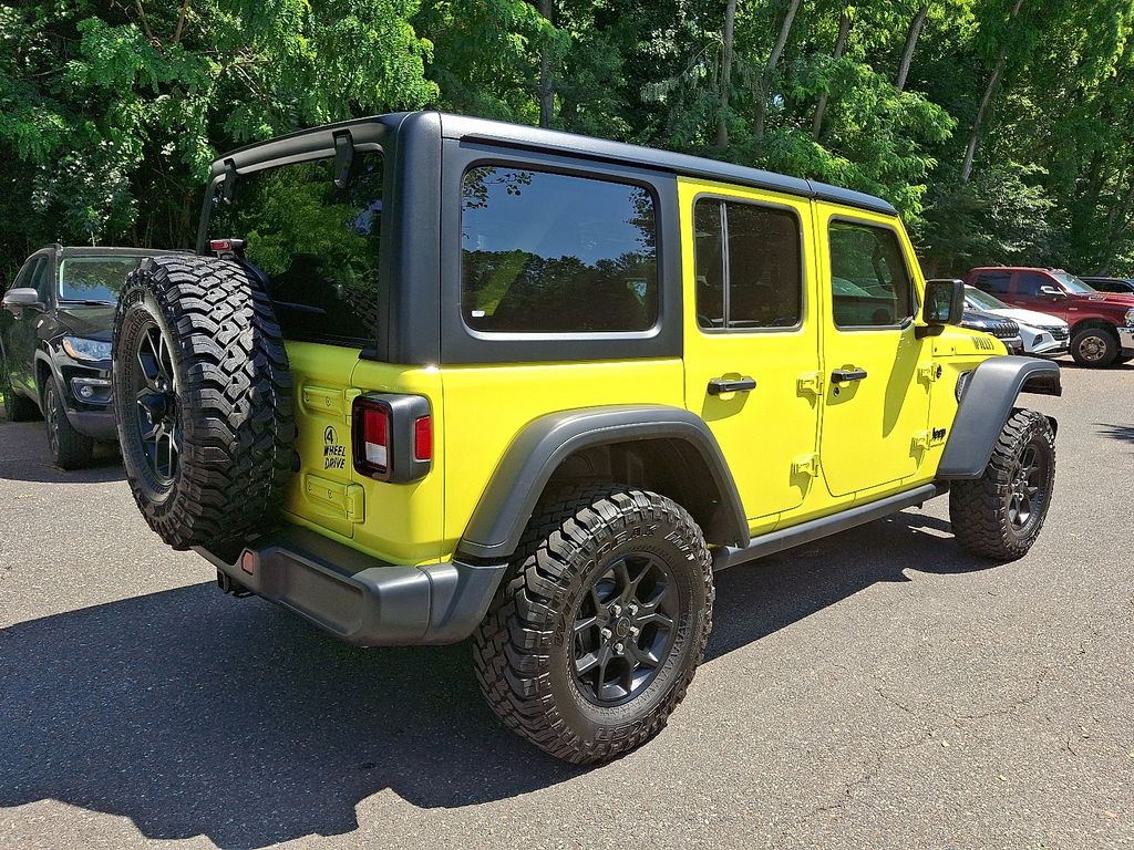 2024 Jeep Wrangler Willys photo 4
