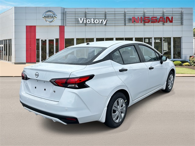 2025 Nissan Versa S photo 3