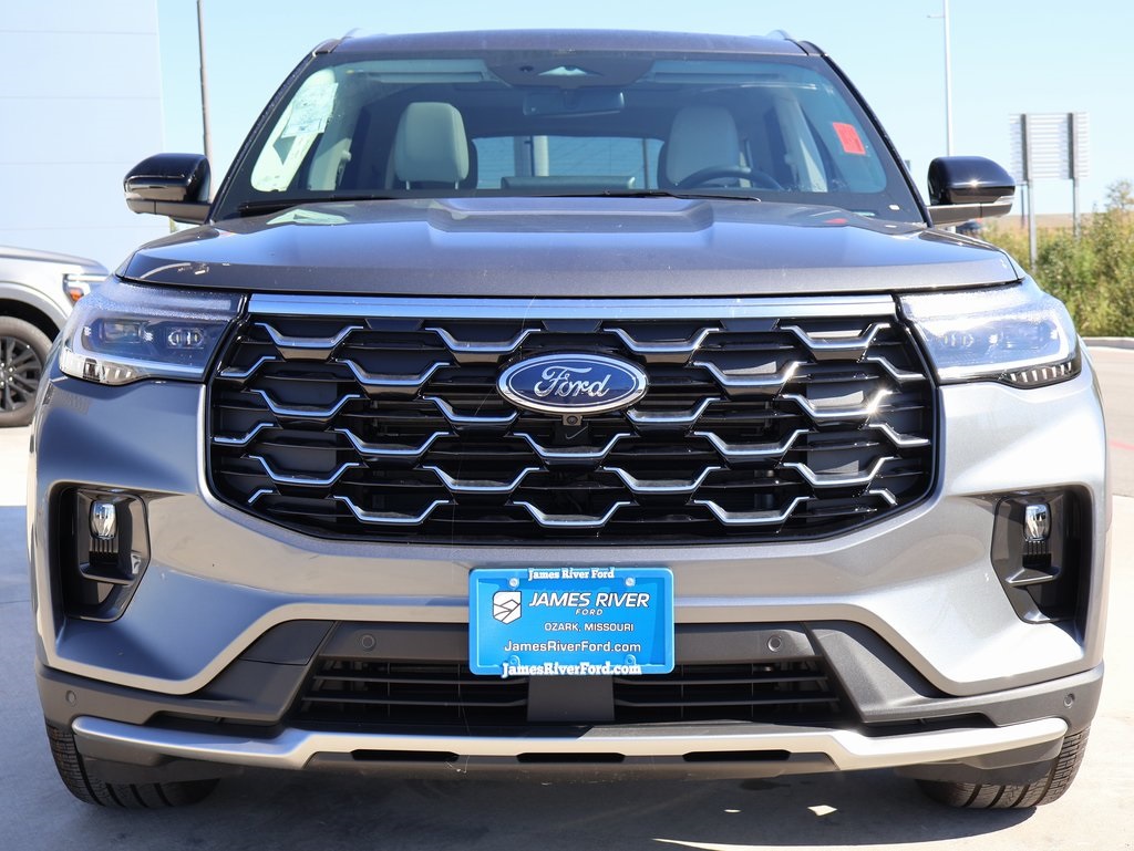 2025 Ford Explorer Platinum photo 7