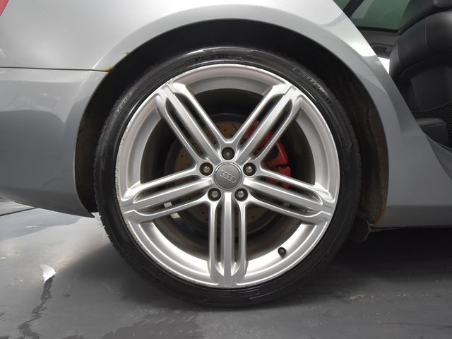 2010 Audi A4 2.0T Avant Premium Plus Quattro photo 10