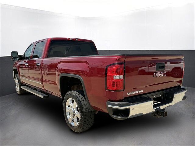 2019 Gmc Sierra HD SLT photo 2