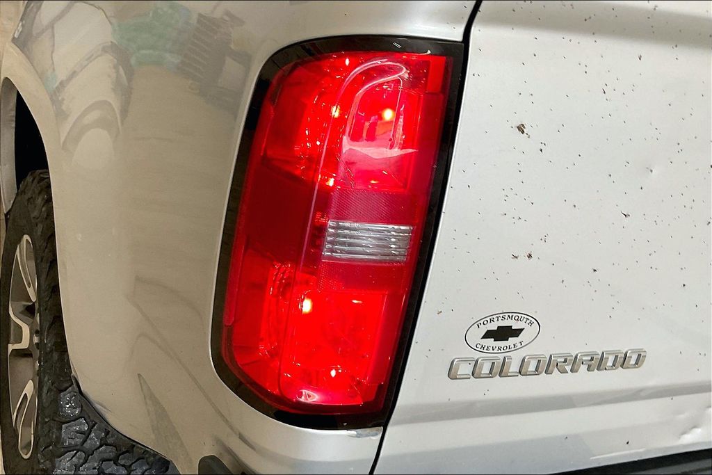 2017 Chevrolet Colorado Z71 photo 29