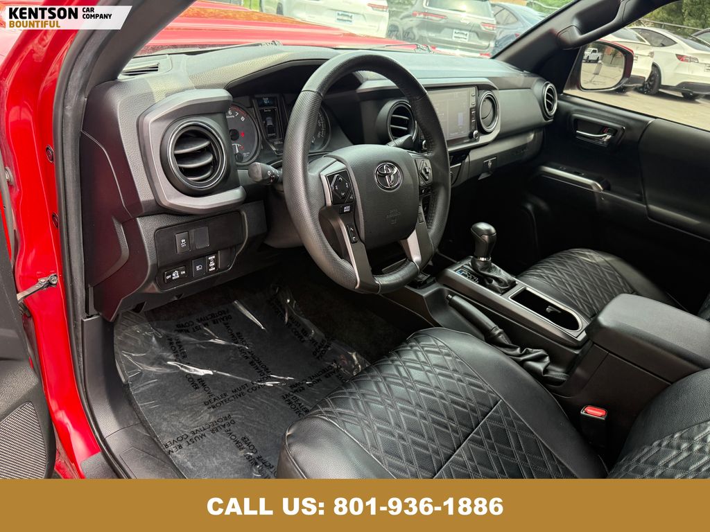 2021 Toyota Tacoma TRD Sport photo 30