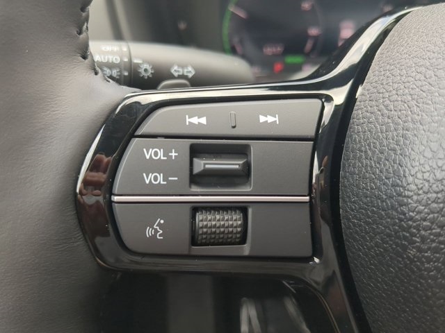 2025 Honda Accord Hybrid Touring photo 20