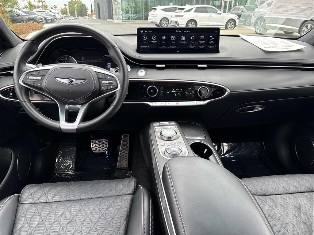 2025 Genesis GV70 3.5T Sport Advanced photo 3