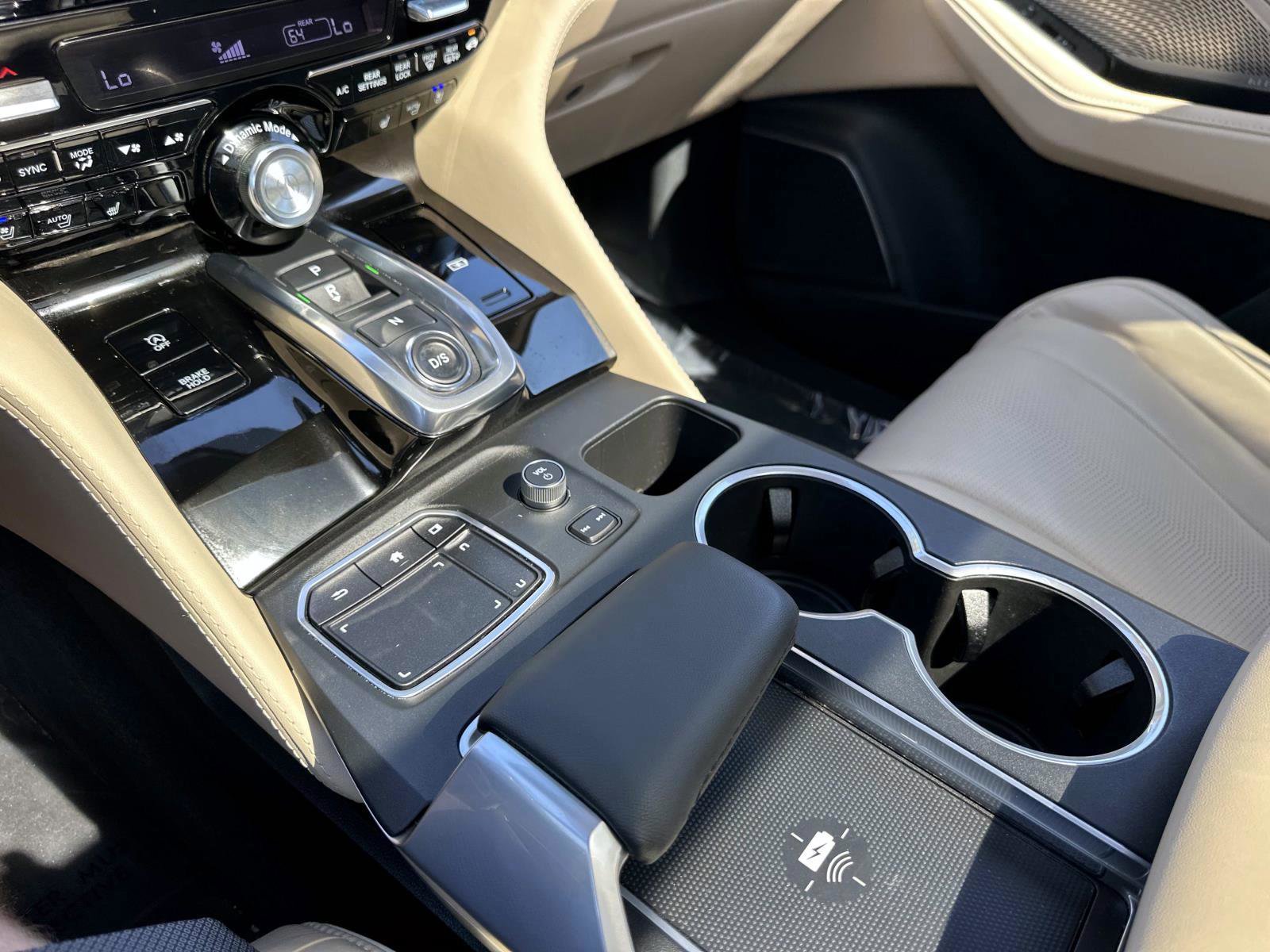 2023 Acura MDX SH-AWD Advance photo 26