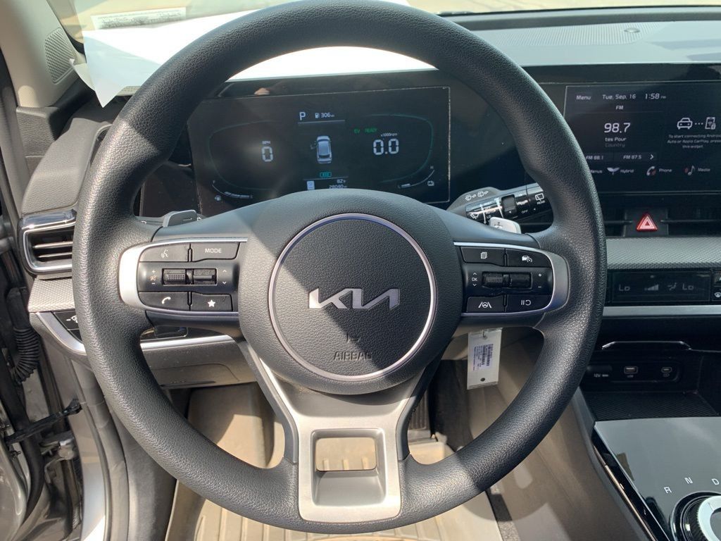 2023 Kia Sportage Hybrid LX photo 25