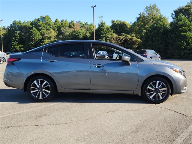 2025 Nissan Versa SV photo 2