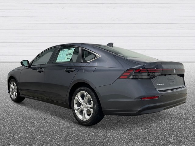 2025 Honda Accord LX photo 3