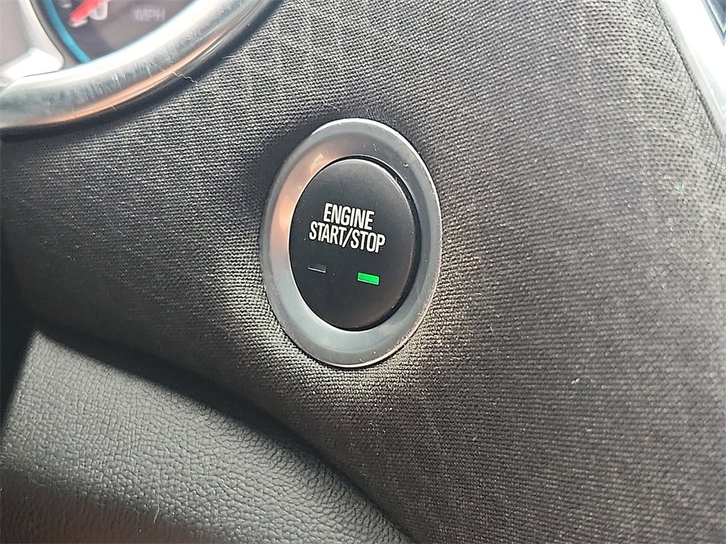 2018 Chevrolet Malibu 1LT photo 23