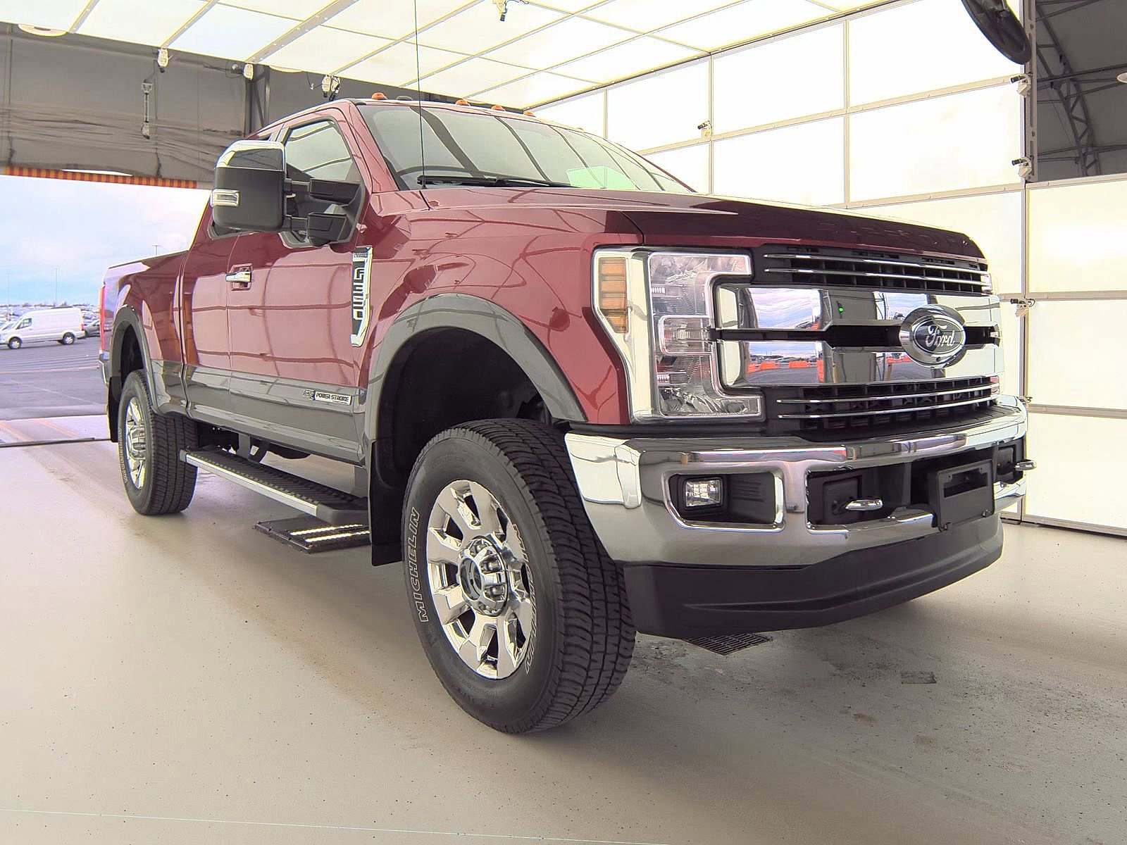 2018 Ford F-350 Lariat photo 3