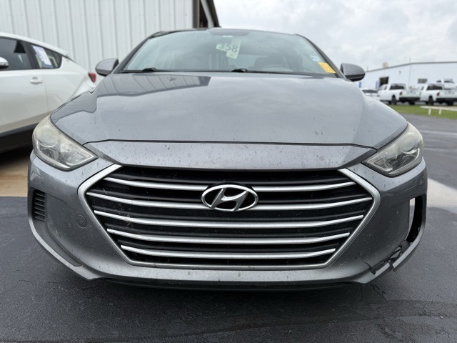 2017 Hyundai Elantra SE photo 2