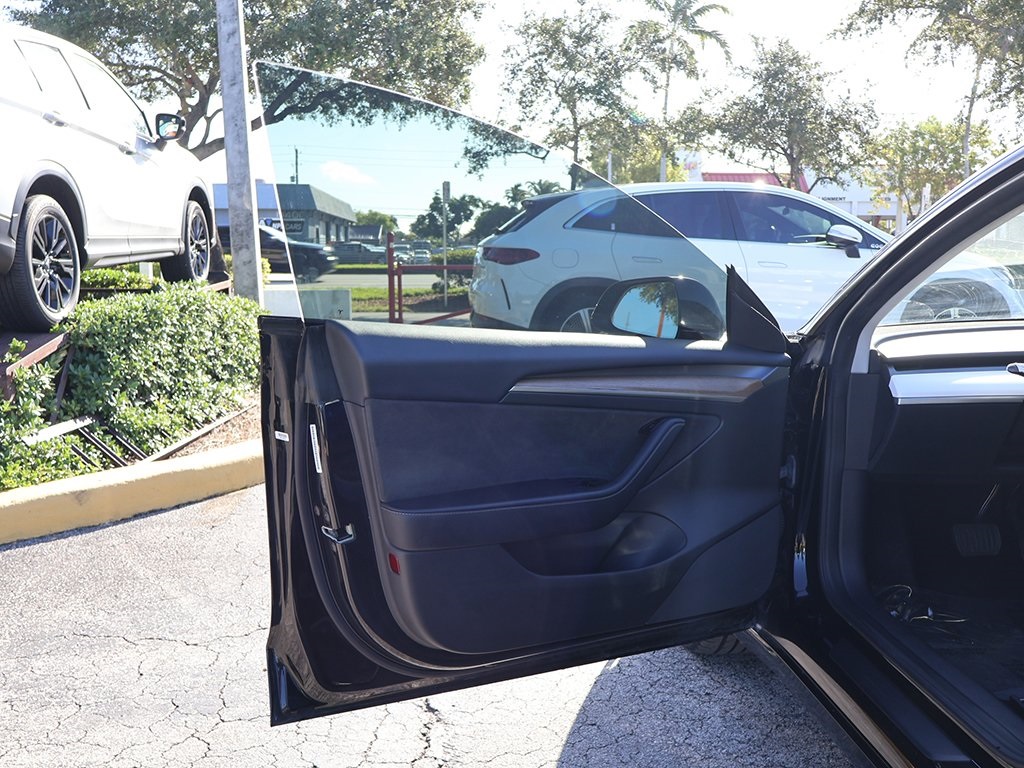2022 Tesla Model 3 photo 19