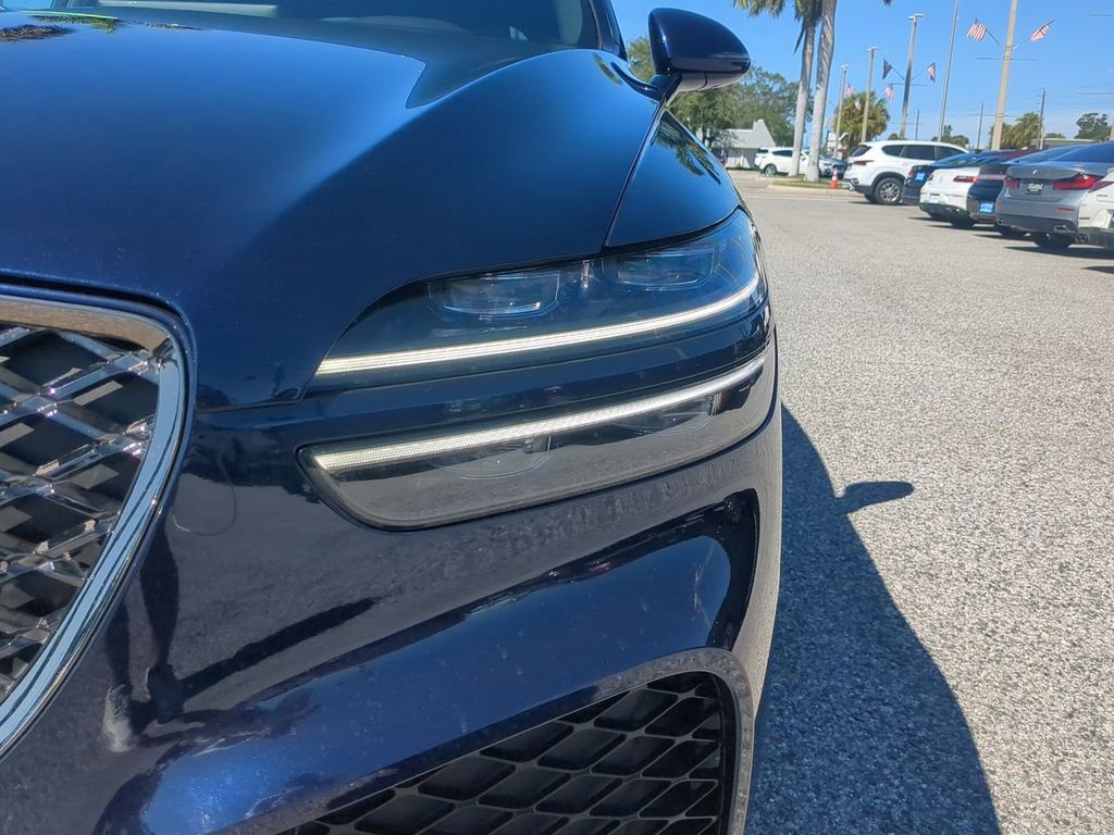 2024 Genesis GV70 3.5T Sport photo 9