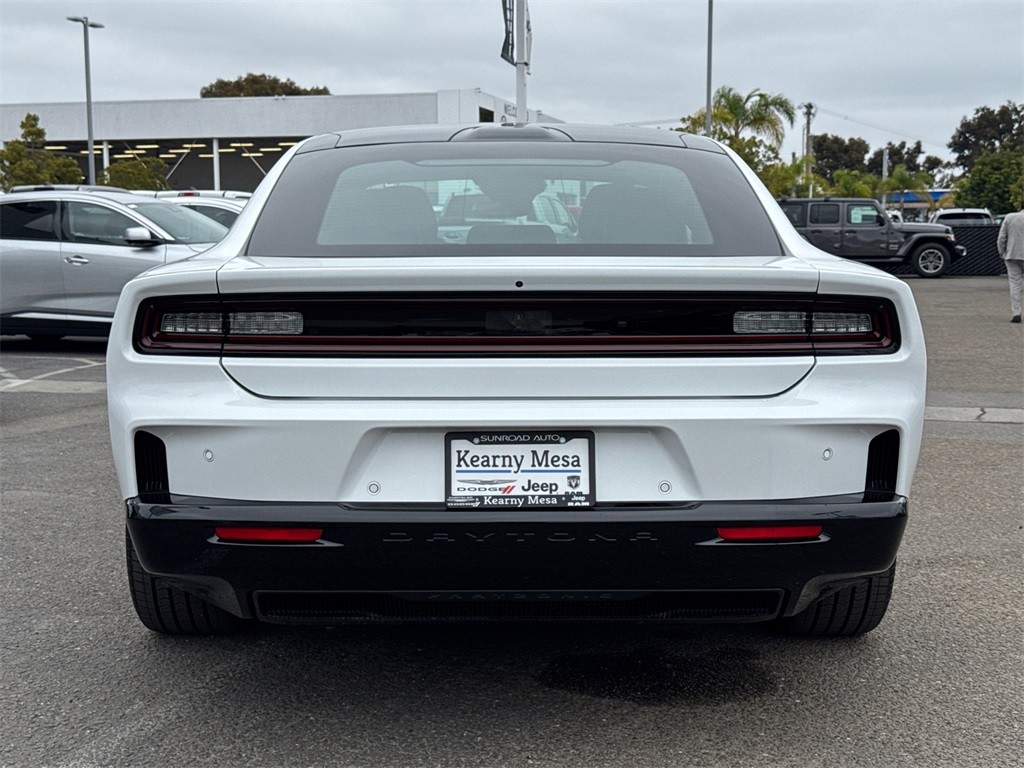 2024 Dodge Charger R/T photo 9