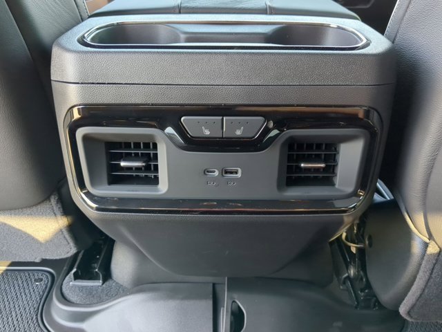2025 Gmc Sierra AT4X photo 17