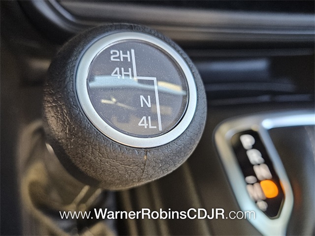 2025 Jeep Wrangler Sport photo 16