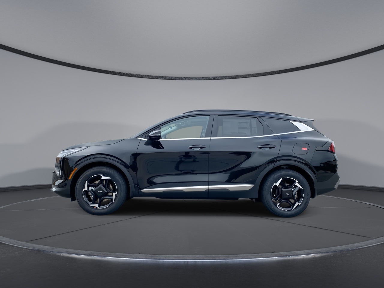 2026 Kia Sportage EX photo 2