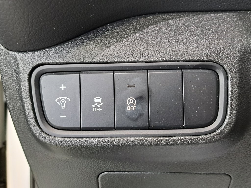 2023 Kia Soul LX photo 9