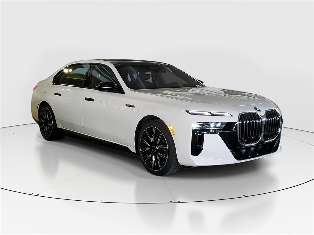 2025 Bmw i7 M70 photo 2