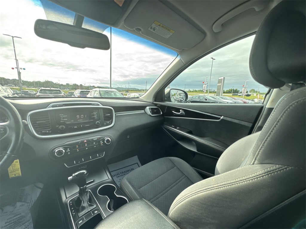 2016 Kia Sorento LX photo 11