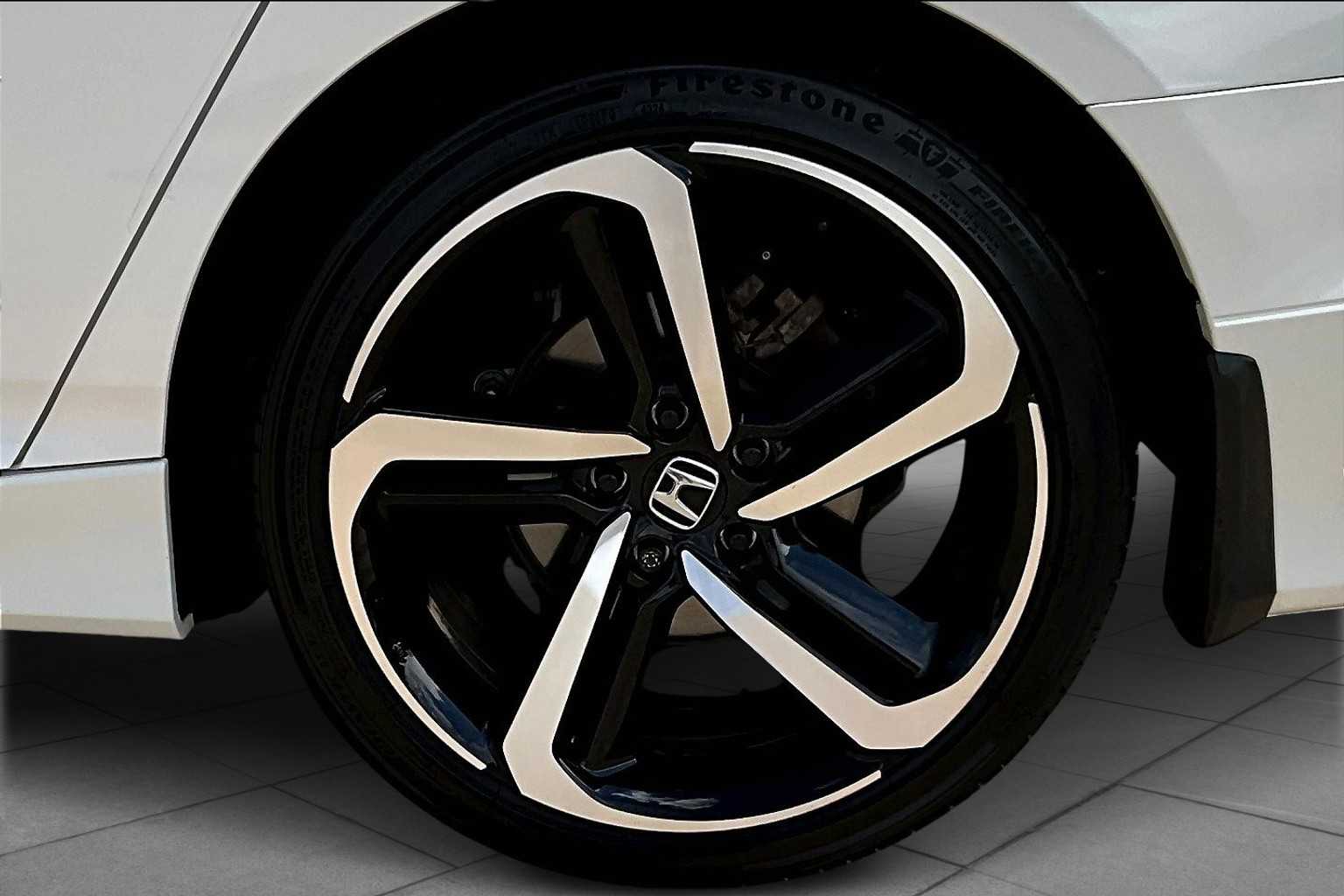 2022 Honda Accord Hybrid Sport photo 9