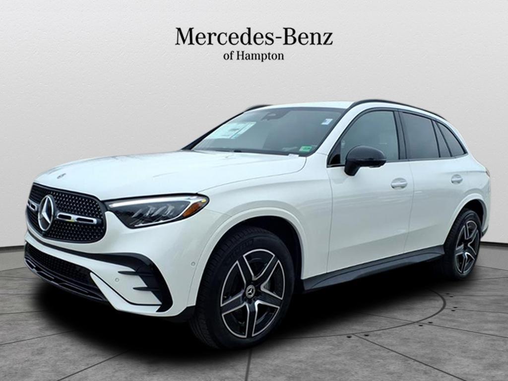 2026 Mercedes-Benz GLC Base's photo