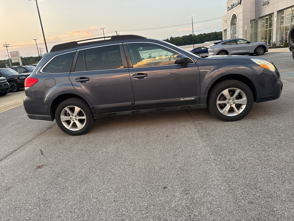 Used 2014 Subaru Outback 2.5i Limited with VIN 4S4BRBKC3E3313448 for sale in Lake City, FL