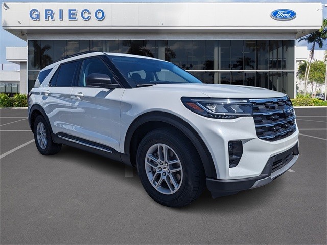 2025 Ford Explorer Active
