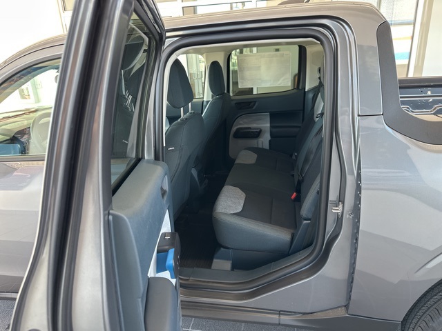 2025 Ford Maverick XLT photo 28