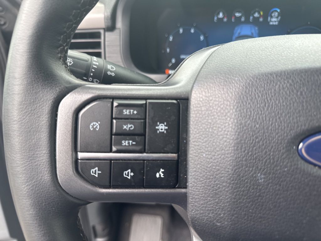 2024 Ford F-150 XLT photo 10