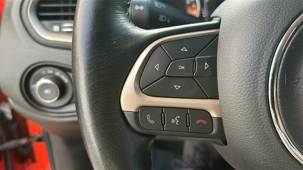 2017 Jeep Renegade Latitude North Edition photo 19