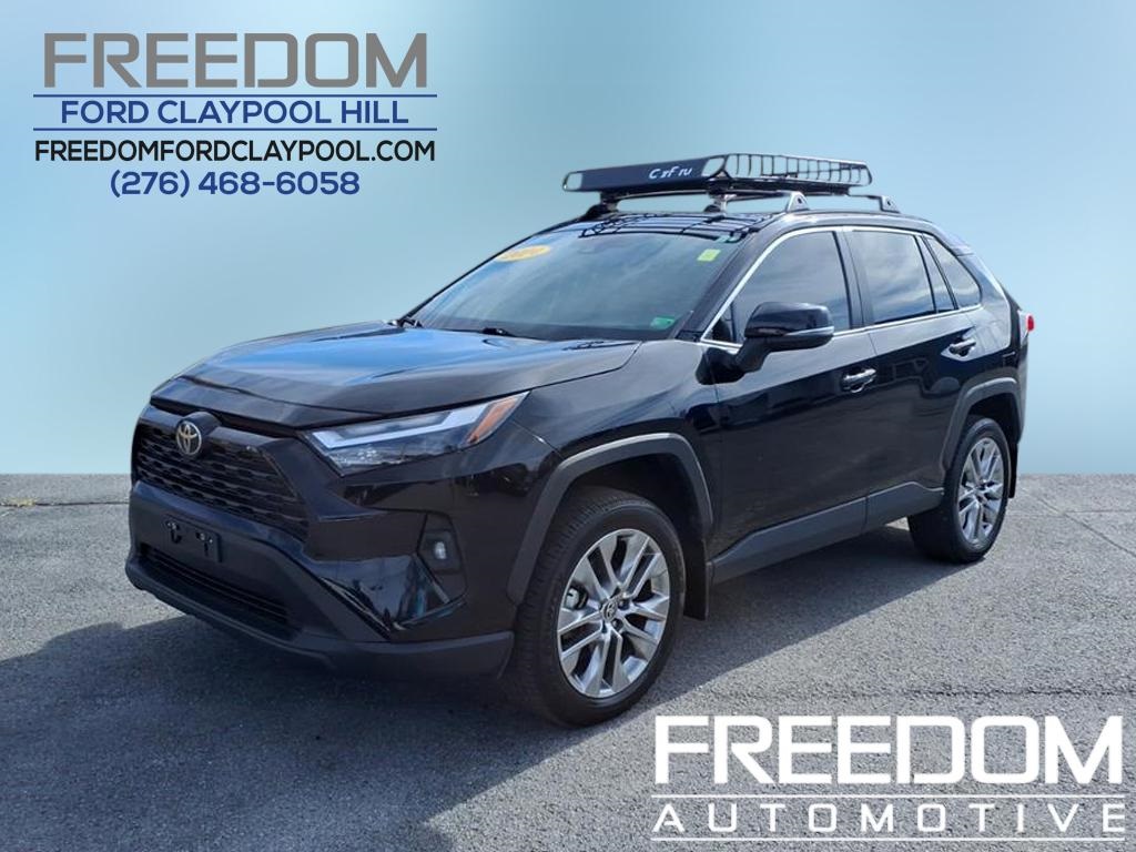 2024 Toyota RAV4 XLE Premium's photo