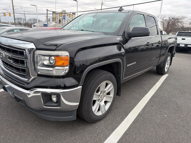 2015 GMC Sierra 1500 SLE's photo