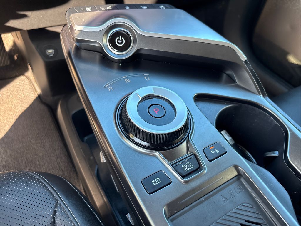 2022 Kia EV6 Wind photo 32
