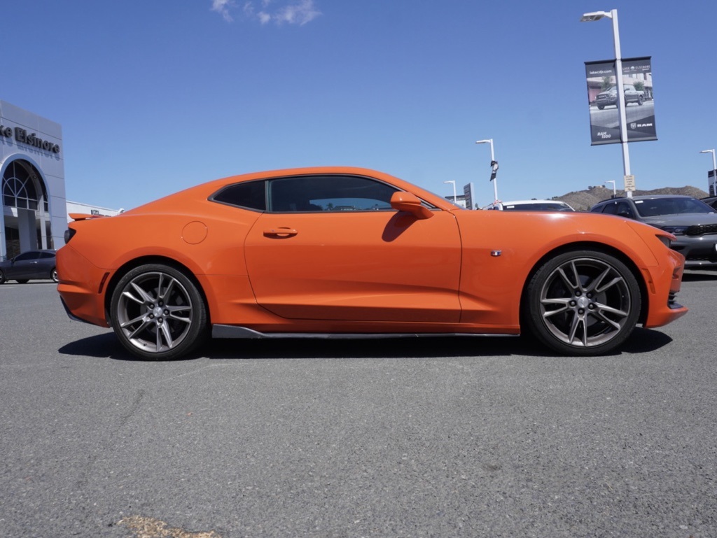 2020 Chevrolet Camaro Sport photo 2
