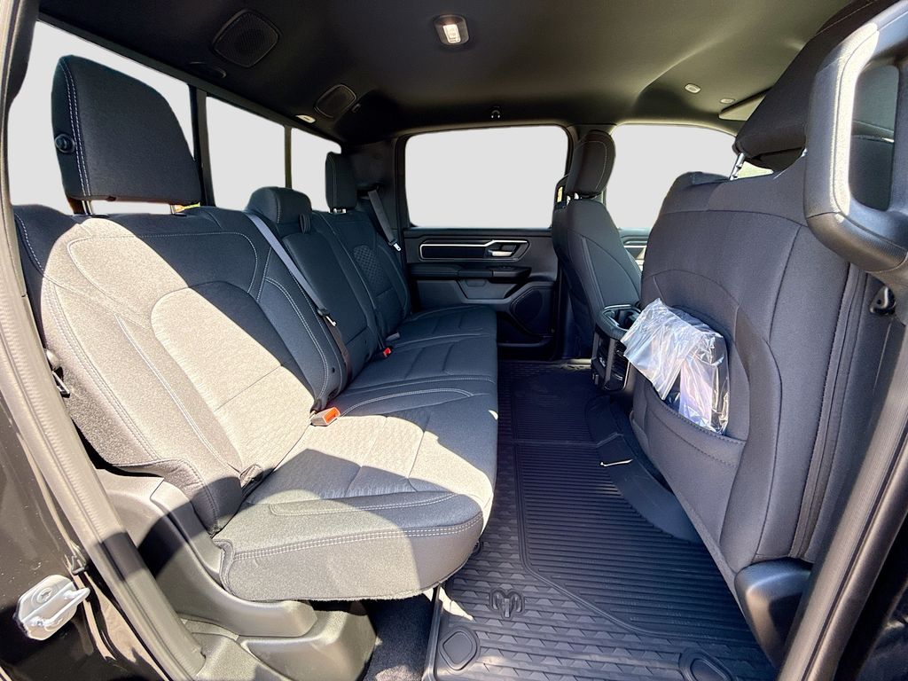 2026 Ram 1500 Big Horn photo 28